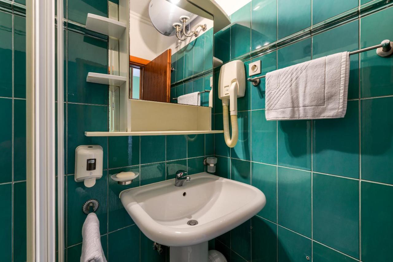Appartement Olive Maris à Petrčane Extérieur photo